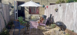 House | Outdoor dining - 2-bed - Sleeps 6 - Garden - Parking - Pets (Witney)