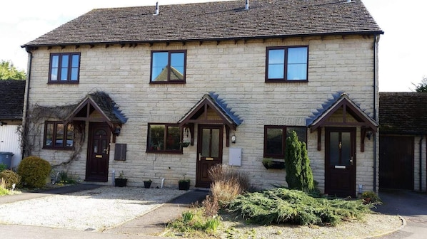 Exterior - Cotswold Retreat in Stanton Harcourt (Witney)