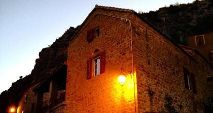 LA TERRASSE DE PEYRE chambre "La Provençale"