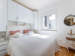2 bedrooms, free WiFi