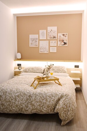 1 bedroom, iron/ironing board, travel cot, WiFi
