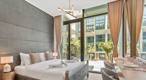 1 Schlafzimmer, Schreibtisch, Bügeleisen/Bügelbrett, Reisekinderbett