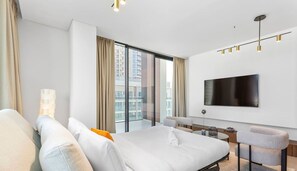 1 bedroom, desk, iron/ironing board, WiFi