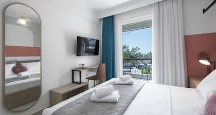 Beachfront Oasis by Luxlikehome