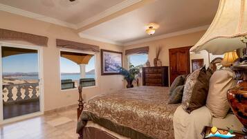 5 chambres, accès à Internet, literie fournie