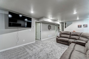 Smart TV, offices