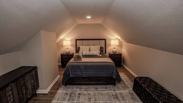 3 bedrooms, desk, iron/ironing board, WiFi