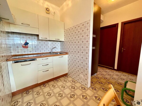 Appartement, 2 chambres, balcon, vue ville | Intérieur