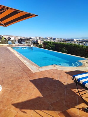Villa, plusieurs chambres, fumeur, piscine privée | Piscine