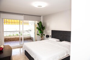 2 Schlafzimmer, Bügeleisen/Bügelbrett, WLAN, Bettwäsche