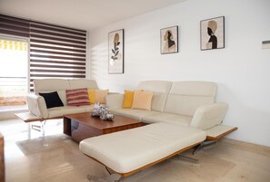 Living area - Luxury apartment in Guadalmina, Marbella (Marbella)