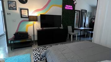 1 habitación, wifi gratis y ropa de cama