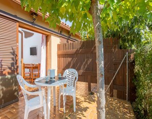 Villa | Balcony