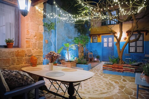 Mayelia Cozy 3 bedroom House in the Old Town Rhodes