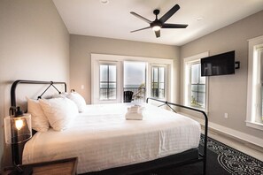 5 Schlafzimmer, Bügeleisen/Bügelbrett, Reisekinderbett, kostenloses WLAN