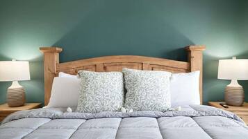 1 bedroom, travel crib, WiFi, bed sheets