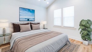 3 chambres, fer et planche à repasser, Wi-Fi gratuit, draps fournis