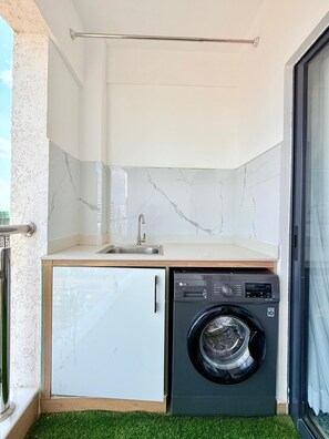 Interior - One Bedroom Apartment in Kilimani, near Yaya Centre (Nairobi)