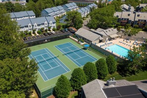 Sports court - GORGEOUS 3 BR IN POOL COMMUNITY,  LESS THAN 1.5 MI TO BEACH- 3206 VERSAILLES (Rehoboth Beach)