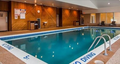 Sault Superior Place