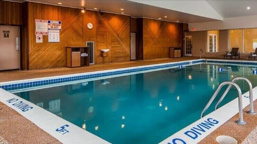 Sault Superior Place