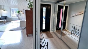 House | Interior - 5 Person Holiday Home in Klokkarvik (Oygarden)