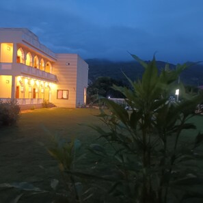 Hill view - Braham Niwas Resort (Pushkar)
