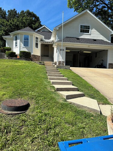 Heart of Joplin favorite spot.
Highly rated vacation home  .
Perfectly located