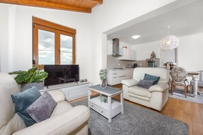 Villa | Living room - Villa With Pool in Stancia San Antonio (Vodnjan)