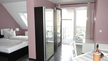 1 chambre, Wi-Fi gratuit, draps fournis