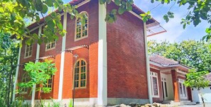Exterior - Amini Guest House (Karangmojo)