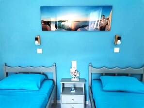 1 Schlafzimmer, Schreibtisch, WLAN, Bettwäsche