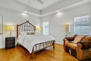 3 habitaciones, tabla de planchar con plancha y wifi gratis