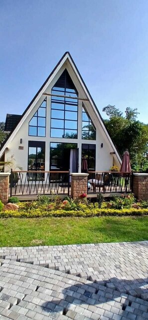 Property amenity - Explorer Resort & Marina (Entebbe)