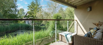 Beaverbrook Lodge | Family | Spa | Pool Access