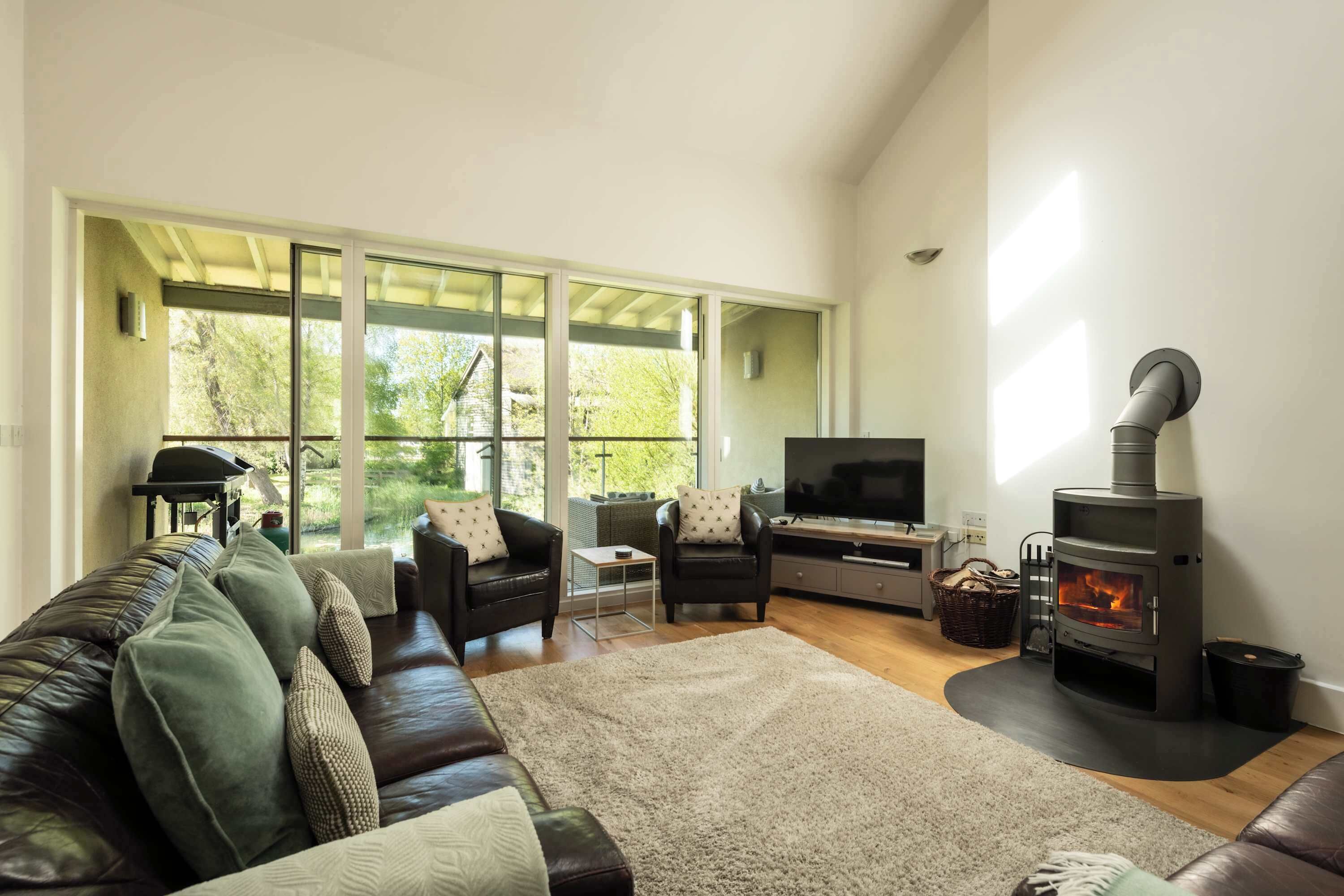 TV, DVD player, stereo, offices