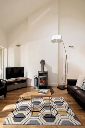 تلفزيون، مكتب