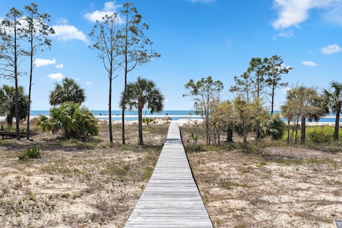 Discover the essence of beachside elegance at "Life is Short"