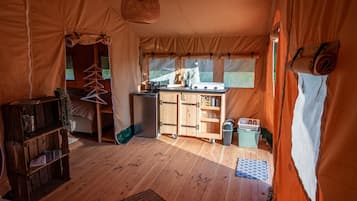 Tent | Ruang tamu