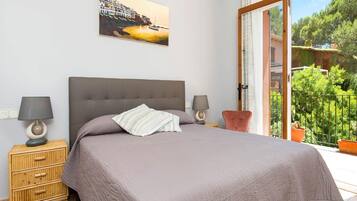 Villa | 3 bedrooms, iron/ironing board