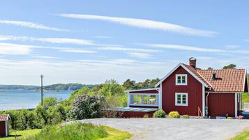 House | Exterior