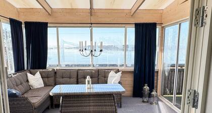 Cottage With Fjord View, Stenungsund