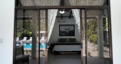 Casa Lassie, private pool, high speed Wifi