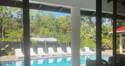 Casa Lassie, private pool, high speed Wifi