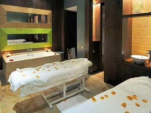 Villa | Spa - La Torre Golf 3-bed Villa- Pool, Hot Tub & Terrace (Torre-Pacheco)