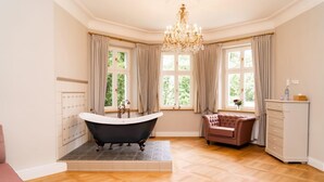 Deluxe Double Room, Park View | Living area - Schloss Sigrön Superior Camping & Hotel (Bad Wilsnack)