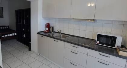 City-Apartment 1 - Direkt an der Fußgängerzone und dem Schlosspark Brühl gelegen