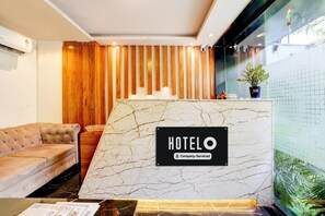 House | Reception