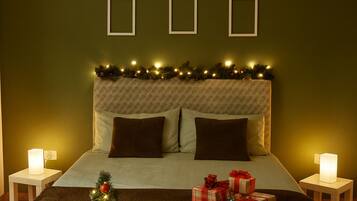 2 camere, una scrivania, ferro/asse da stiro, culla da viaggio