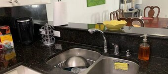 A comfortable House in Kendall